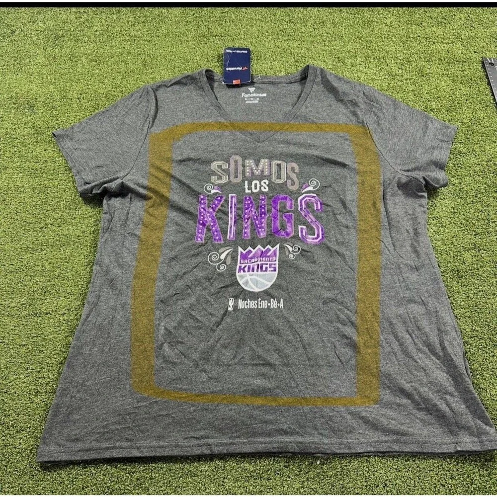 Fanatics Sacramento Kings Women’s Short Sleeve Gray Shirt Size XL NBA NWT